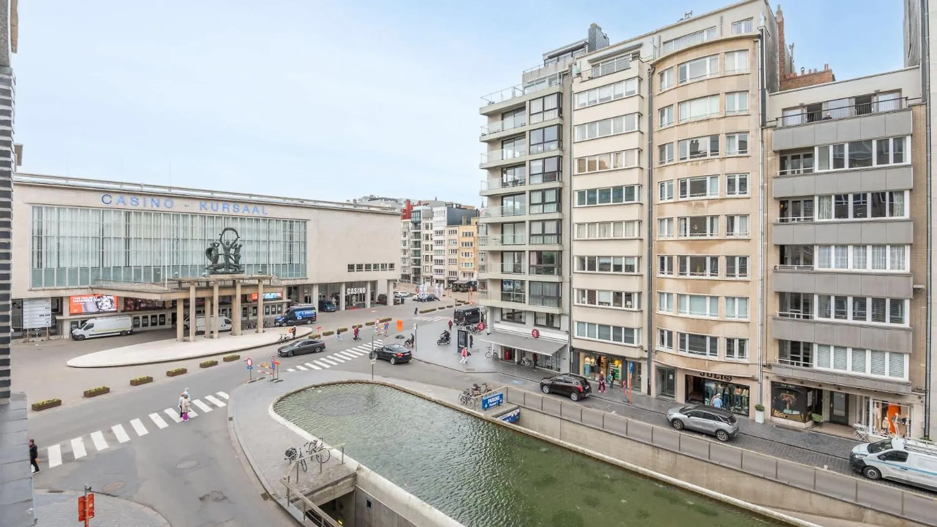 Amazing 3Br Apartment Near The Casino Ostend Belgium