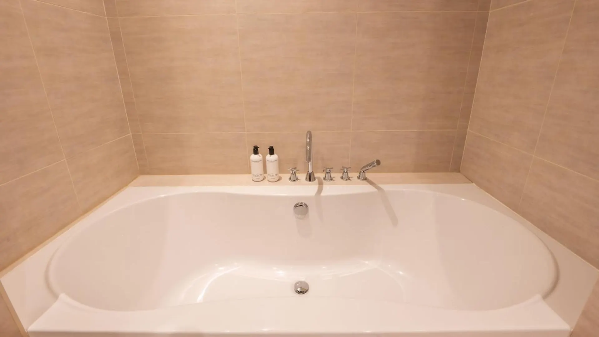 Amazing 3Br Apartment Near The Casino Ostend